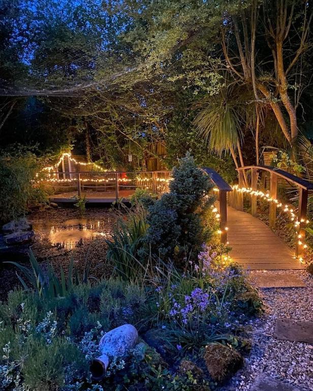 רייד 'Monktonmead Lodge' In Secluded Setting, With Private Indoor Pool. מראה חיצוני תמונה