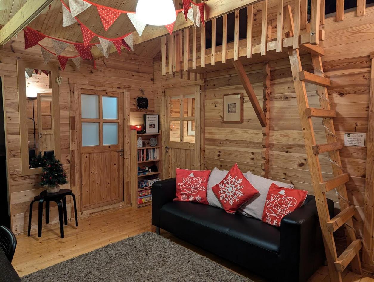 רייד 'Monktonmead Lodge' In Secluded Setting, With Private Indoor Pool. מראה חיצוני תמונה