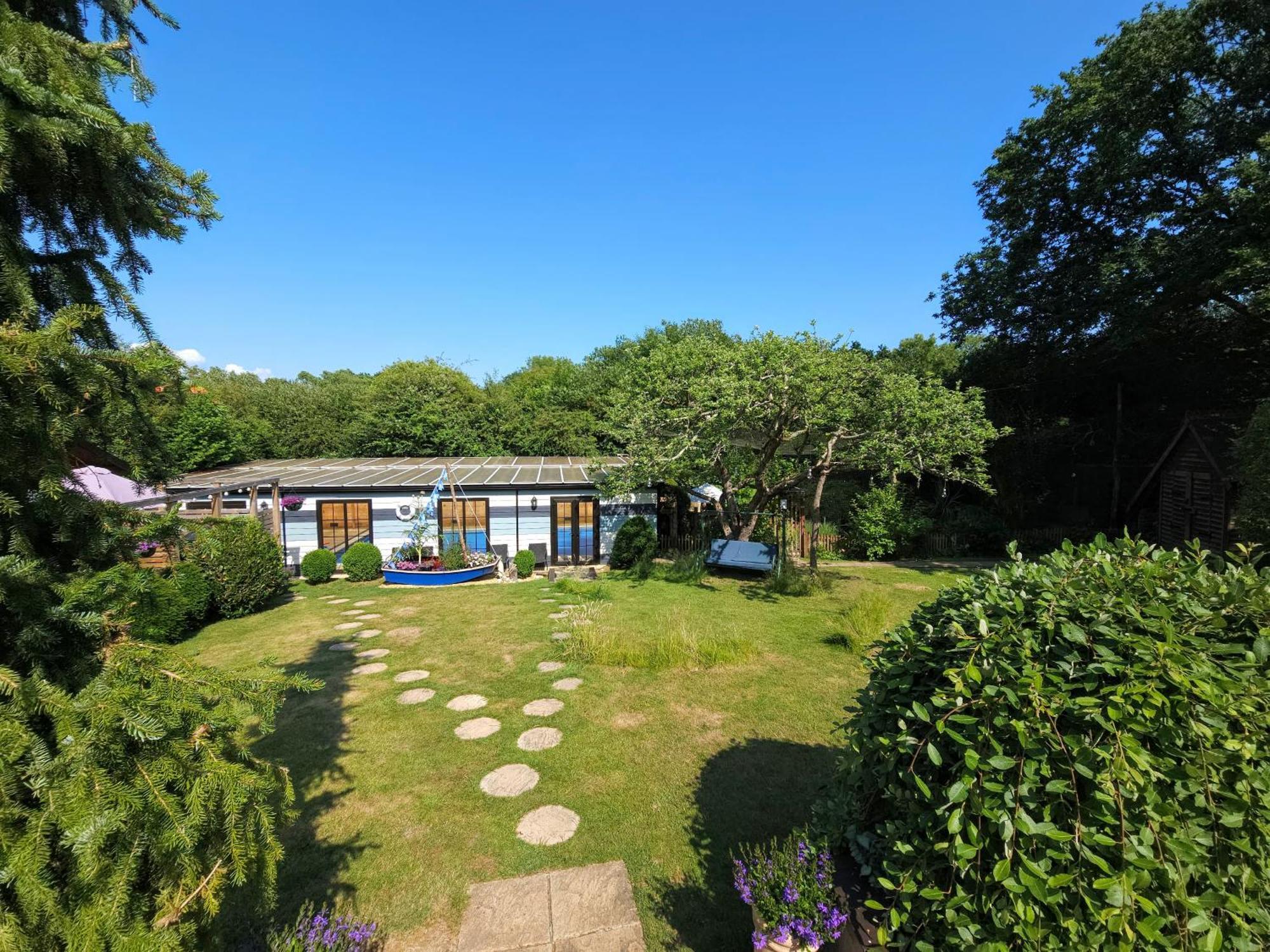 רייד 'Monktonmead Lodge' In Secluded Setting, With Private Indoor Pool. מראה חיצוני תמונה